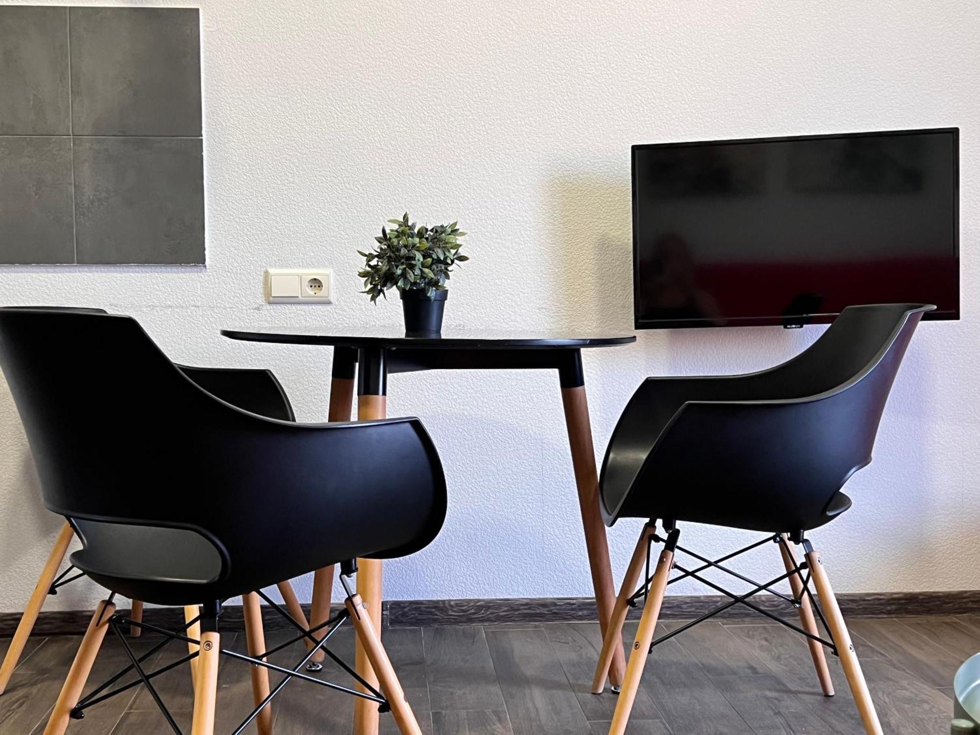Vake Apartment 第比利斯 外观 照片